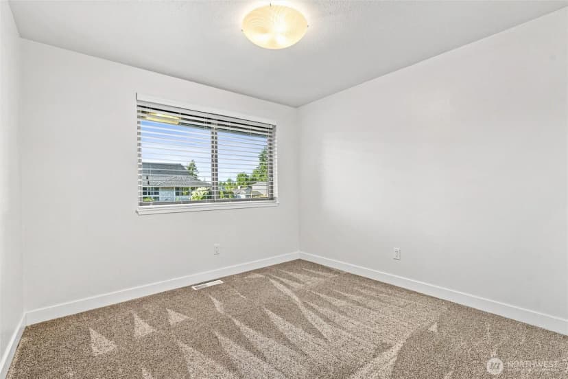 Property photo for 17005 159th Place Se, Renton photo 26
