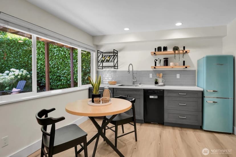 Property photo for 1714 Ne Brockman Place, Seattle photo 17
