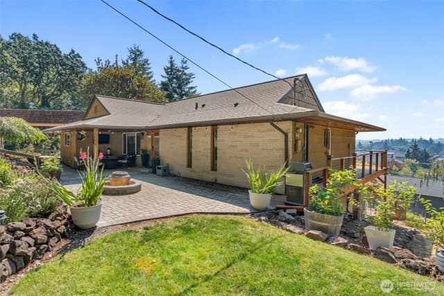 Property photo for 1606 Se Aust Manor Drive, Chehalis photo 2