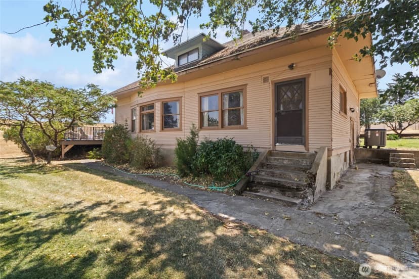 Property photo for 608 S Benge-washtucna Road, Washtucna photo 35
