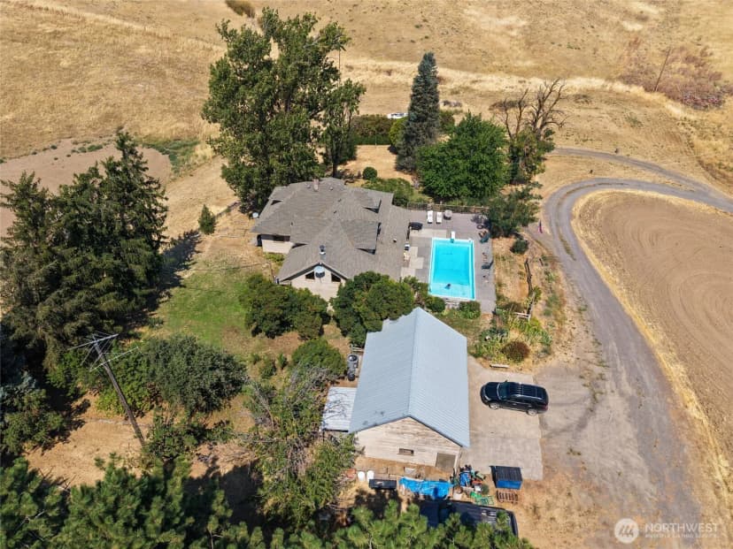 Property photo for 608 S Benge-washtucna Road, Washtucna photo 39