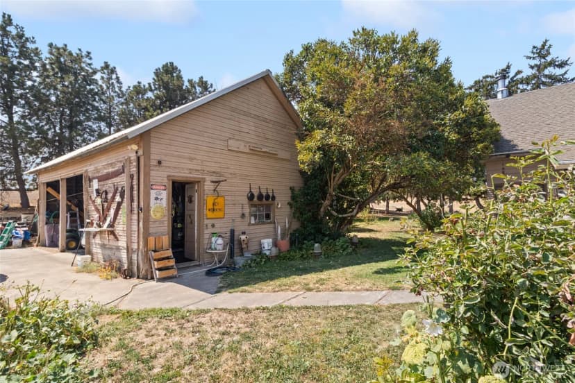 Property photo for 608 S Benge-washtucna Road, Washtucna photo 31