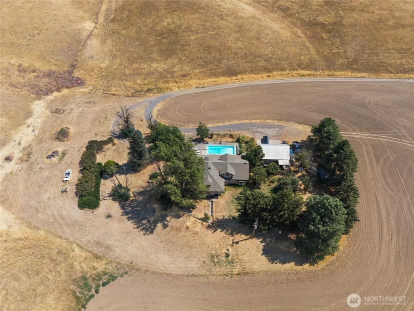 Property photo for 608 S Benge-washtucna Road, Washtucna photo 38