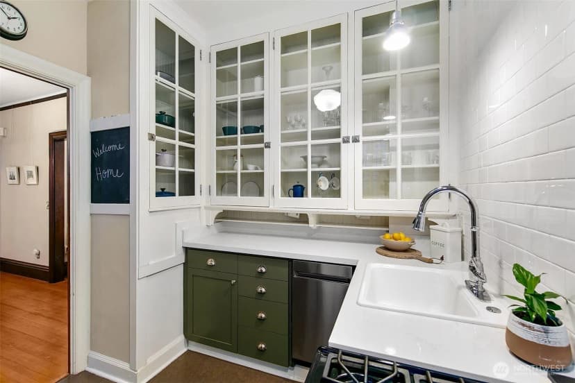 Property photo for 125 Warren Avenue N #j, Seattle photo 10