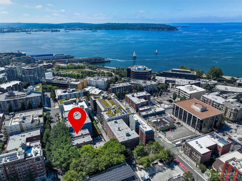 Property photo for 125 Warren Avenue N #j, Seattle photo 27