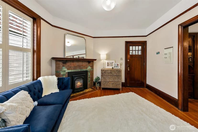 Property photo for 125 Warren Avenue N #j, Seattle photo 12