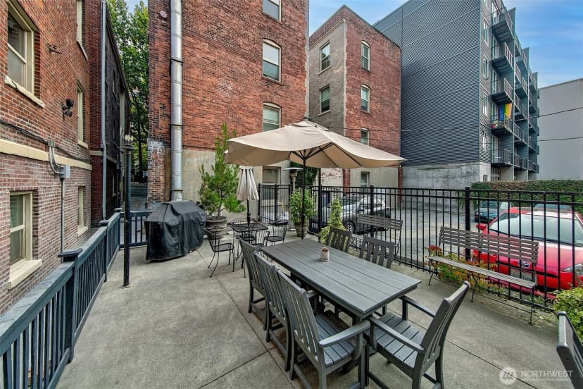 Property photo for 125 Warren Avenue N #j, Seattle photo 23
