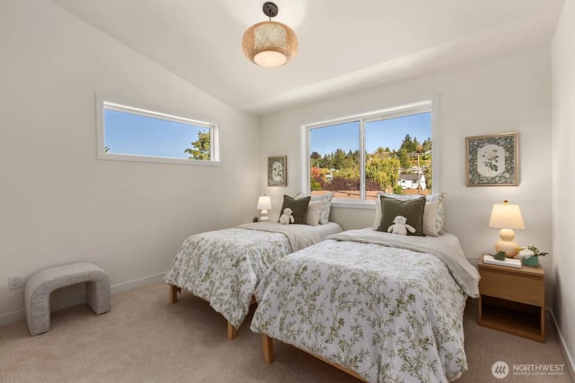 Property photo for 3312 W Dravus Street, Seattle photo 29