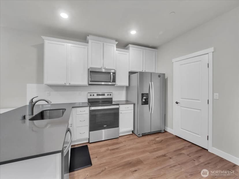 Property photo for 8311 Gilman Way, Arlington photo 5