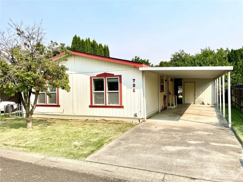 Property photo for 731 Ne Dawson Street, College Place