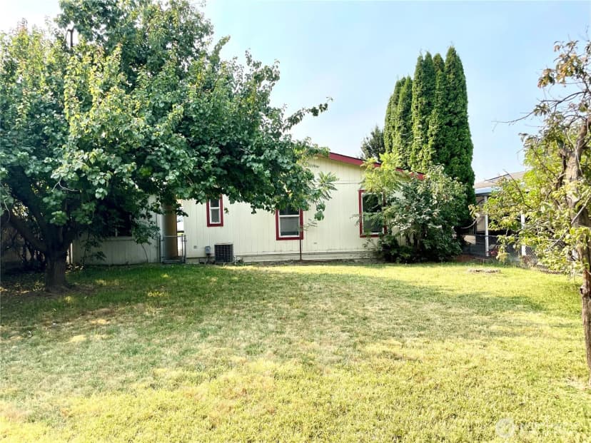 Property photo for 731 Ne Dawson Street, College Place photo 18
