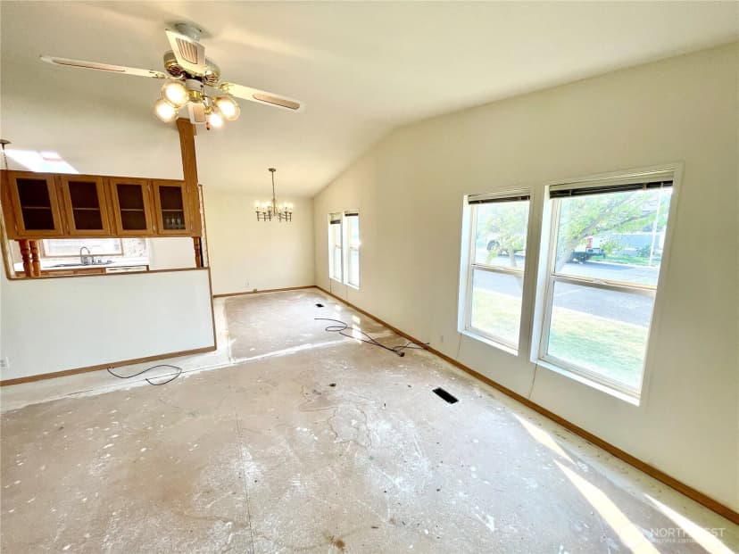 Property photo for 731 Ne Dawson Street, College Place photo 4