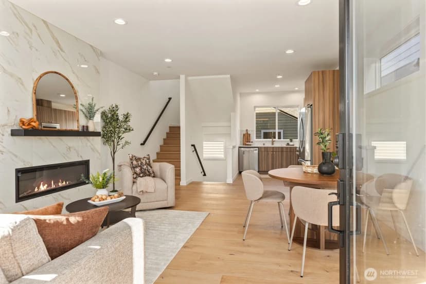 Property photo for 3314 W Dravus Street, Seattle photo 5