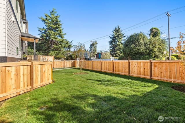 Property photo for 3314 W Dravus Street, Seattle photo 3