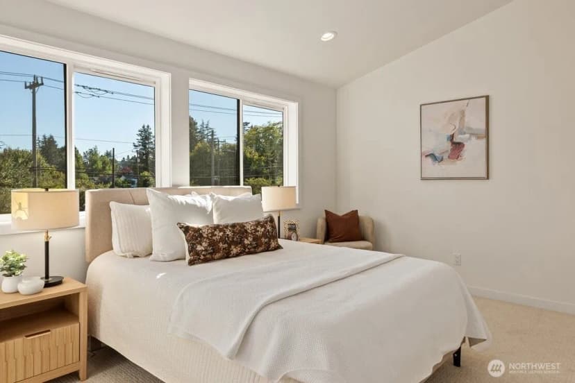 Property photo for 3314 W Dravus Street, Seattle photo 14