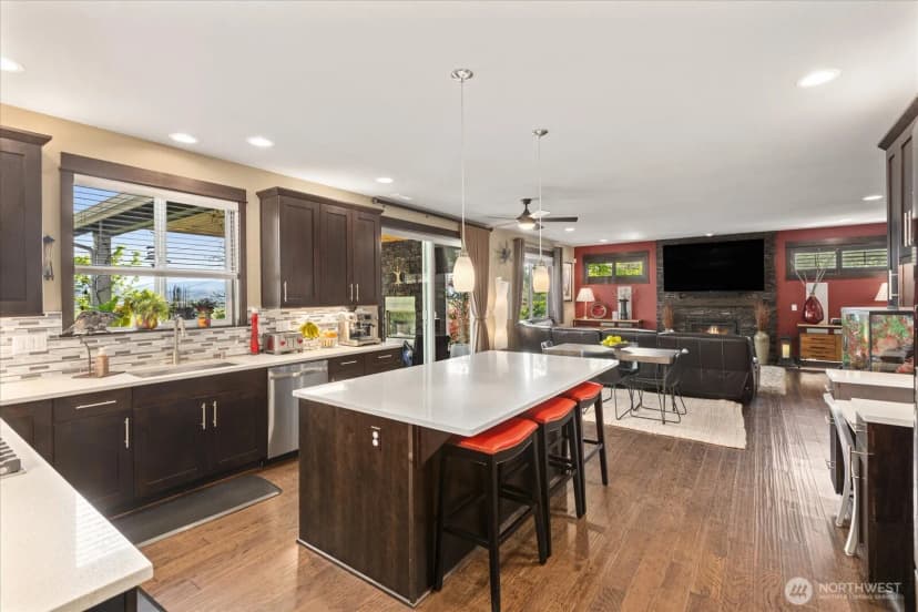 Property photo for 11733 Seattle Hill Road, Snohomish photo 10