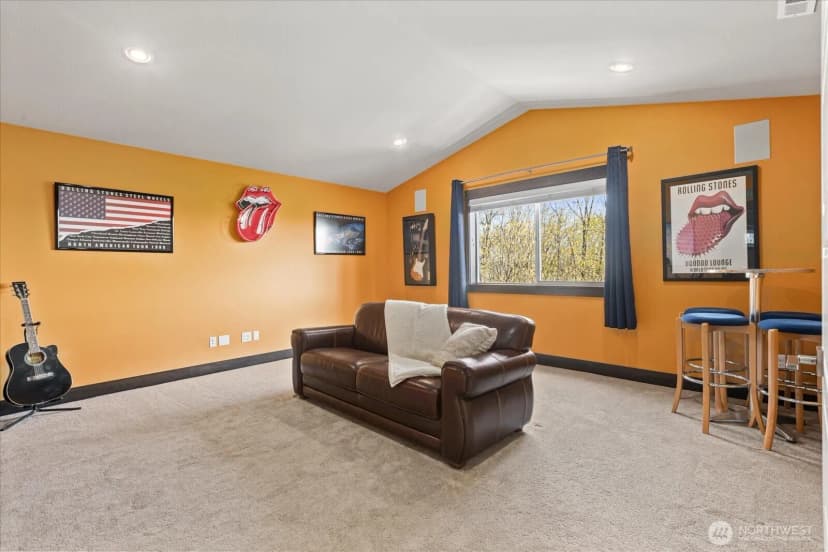 Property photo for 11733 Seattle Hill Road, Snohomish photo 23