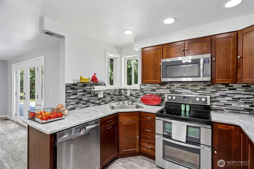 Property photo for 13811 272nd Street Ne, Arlington photo 8