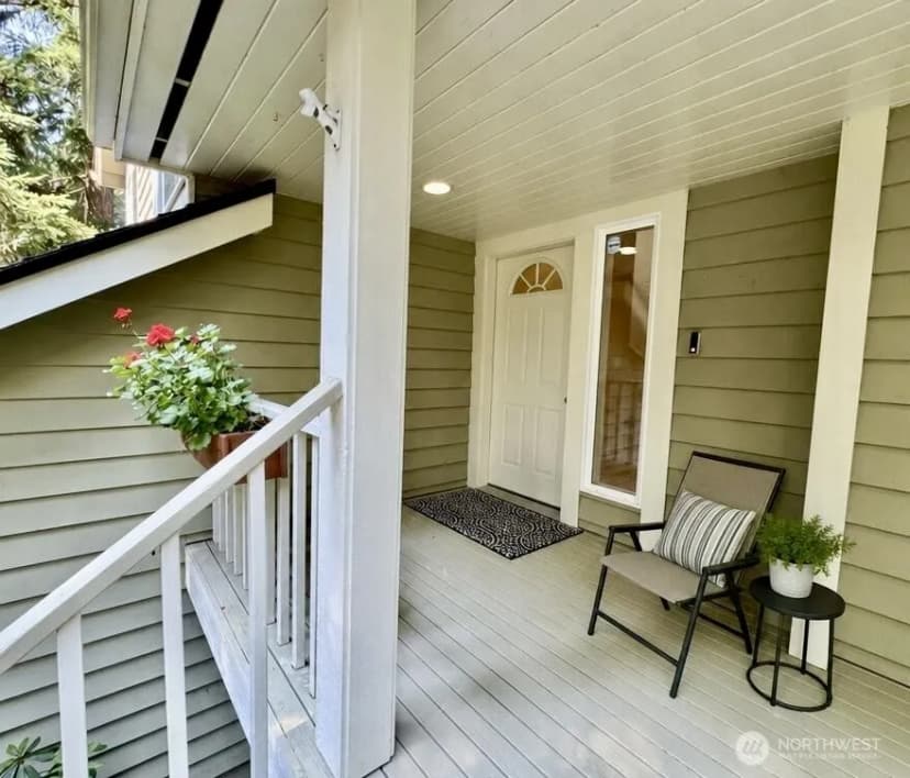 Property photo for 15944 Ne Lemolo Shore Drive, Poulsbo photo 3