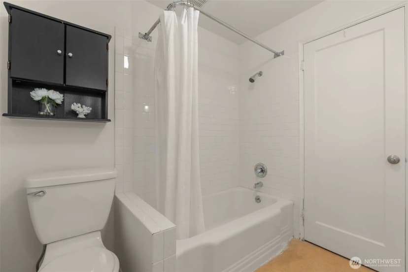 Property photo for 12703 4th Avenue Nw, Seattle photo 14