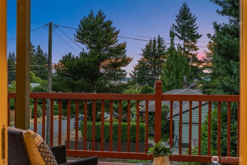 Property photo for 12703 4th Avenue Nw, Seattle photo 22