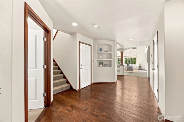 Property photo for 17700 82nd Drive Ne, Arlington photo 4