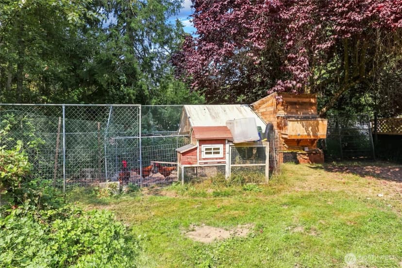 Property photo for 2422 Hennessy Lane, Port Angeles photo 26