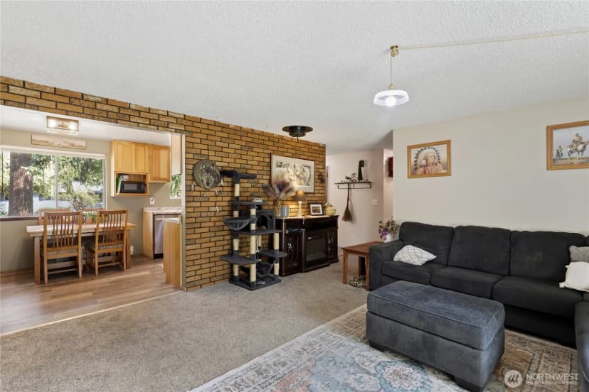 Property photo for 2422 Hennessy Lane, Port Angeles photo 9