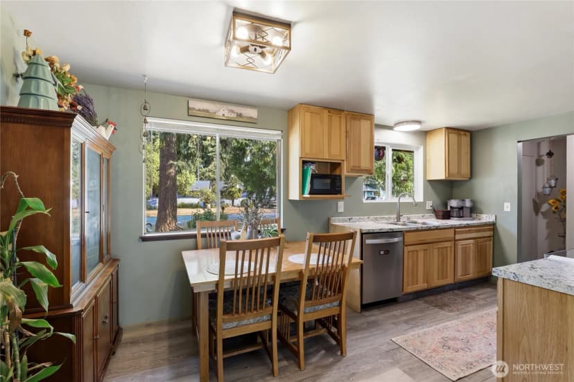 Property photo for 2422 Hennessy Lane, Port Angeles photo 10