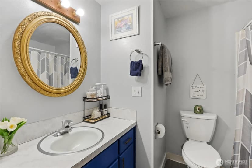 Property photo for 2422 Hennessy Lane, Port Angeles photo 20