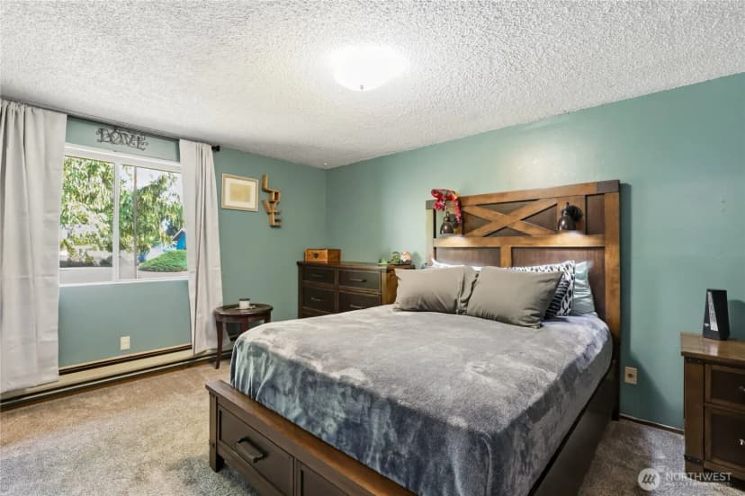 Property photo for 2422 Hennessy Lane, Port Angeles photo 13