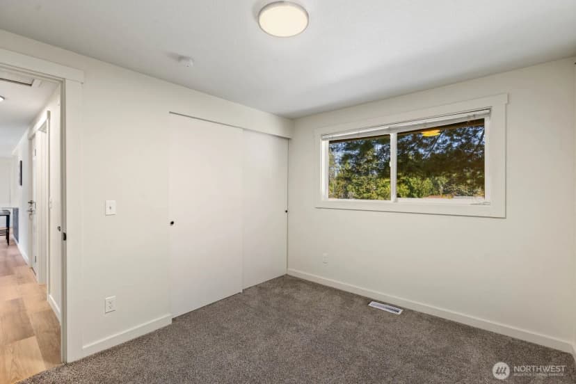 Property photo for 30420 2nd Avenue S, Federal Way photo 21
