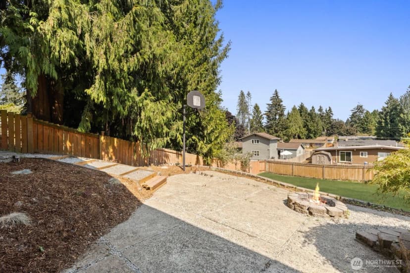 Property photo for 30420 2nd Avenue S, Federal Way photo 37