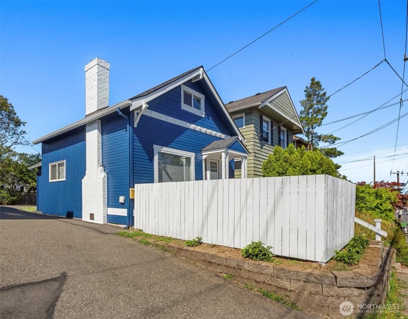 Property photo for 332 Ne 50th Street, Seattle photo 16