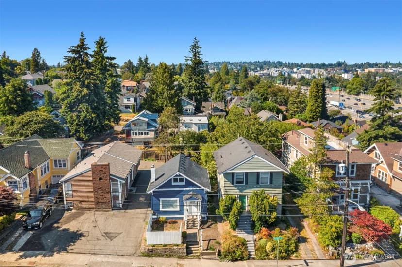 Property photo for 332 Ne 50th Street, Seattle photo 17