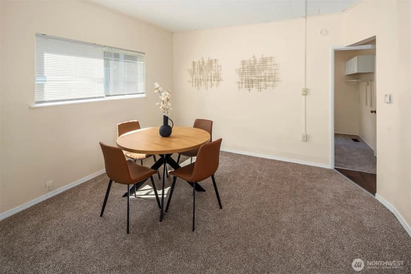 Property photo for 332 Ne 50th Street, Seattle photo 6