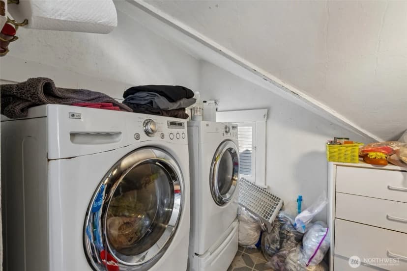 Property photo for 130 29th Avenue, Seattle photo 16