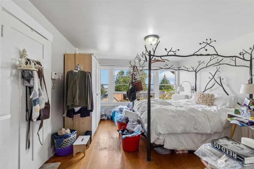 Property photo for 130 29th Avenue, Seattle photo 15