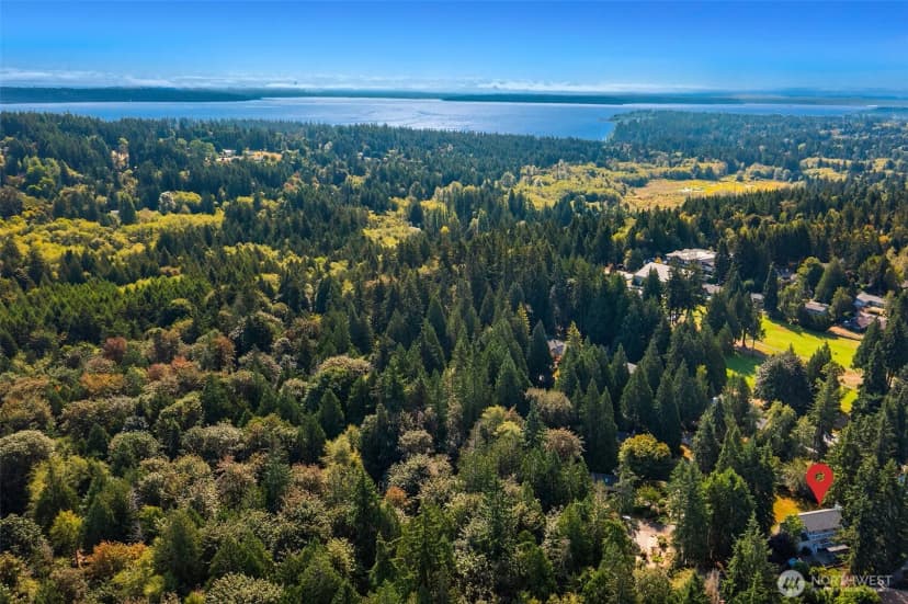Property photo for 11517 Tyler Place Ne, Bainbridge Island photo 32