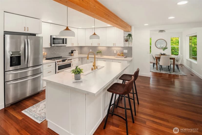 Property photo for 11517 Tyler Place Ne, Bainbridge Island photo 10