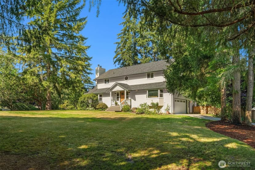 Property photo for 11517 Tyler Place Ne, Bainbridge Island photo 2