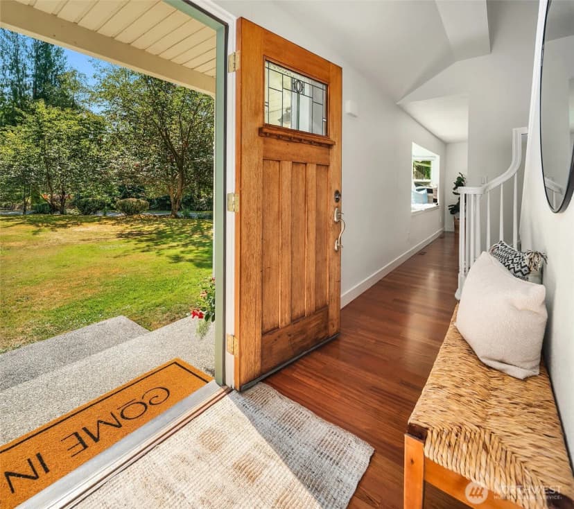 Property photo for 11517 Tyler Place Ne, Bainbridge Island photo 6