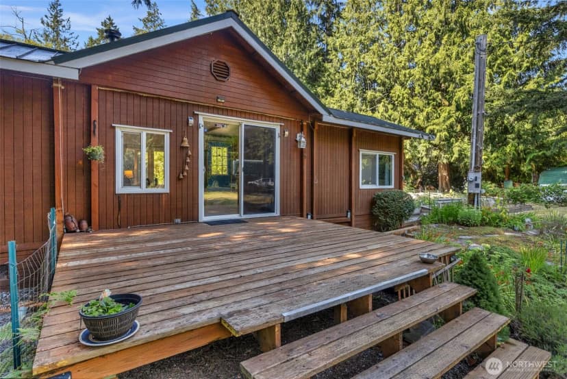 Property photo for 6405 Happy Hollow Road, Stanwood photo 9
