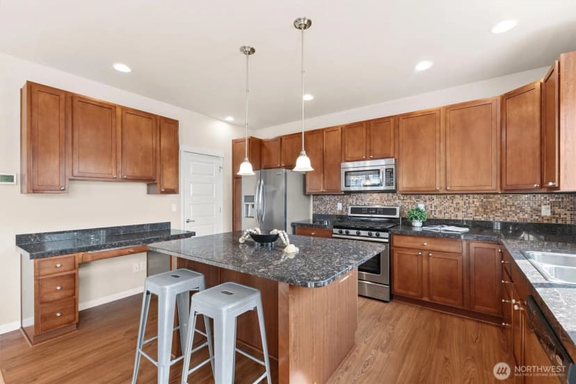 Property photo for 1008 81st Drive Se, Lake Stevens photo 13