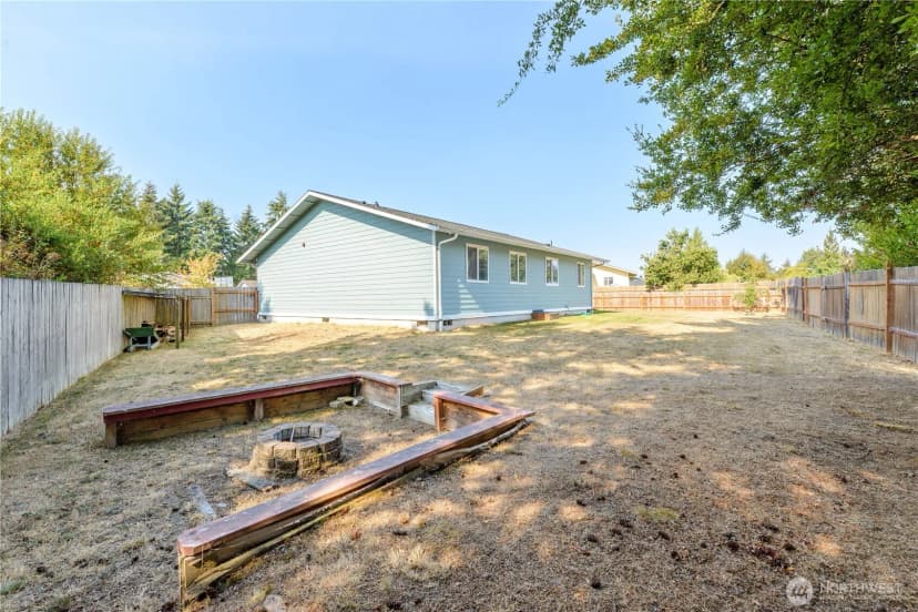 Property photo for 2419 Arbutus Ln, Port Angeles photo 31