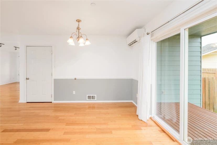 Property photo for 2419 Arbutus Ln, Port Angeles photo 14