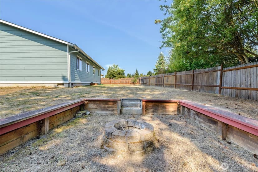 Property photo for 2419 Arbutus Ln, Port Angeles photo 32