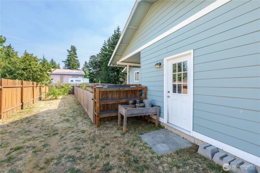 Property photo for 2419 Arbutus Ln, Port Angeles photo 38