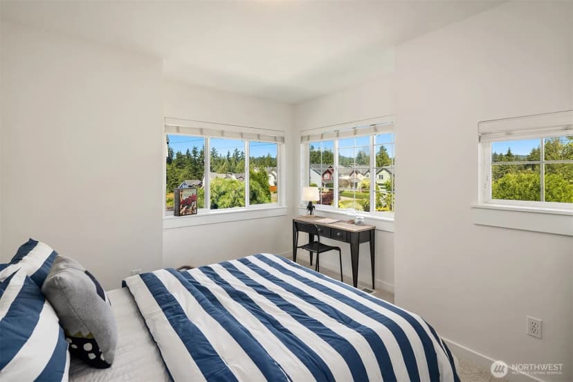 Property photo for 1315 Redmond Place Ne, Renton photo 33