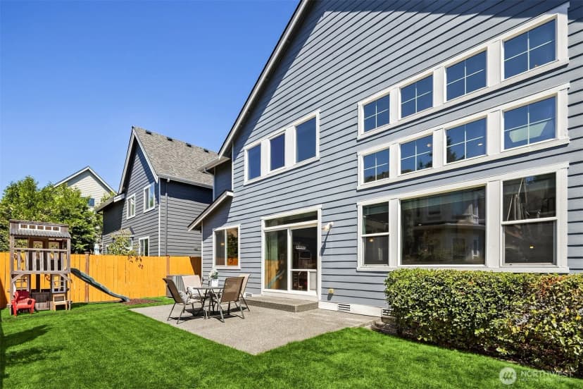 Property photo for 1315 Redmond Place Ne, Renton photo 35